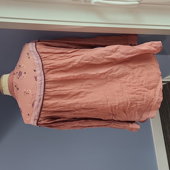 Free People "hearts and colors" blouse - Picture 3 of 8